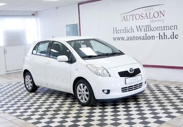 Toyota Yaris 146.378 km 4.799 &euro; Hamburg 22399