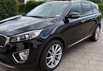 Kia Sorento 89.000 km 23.200 &euro; Hamburg 22043