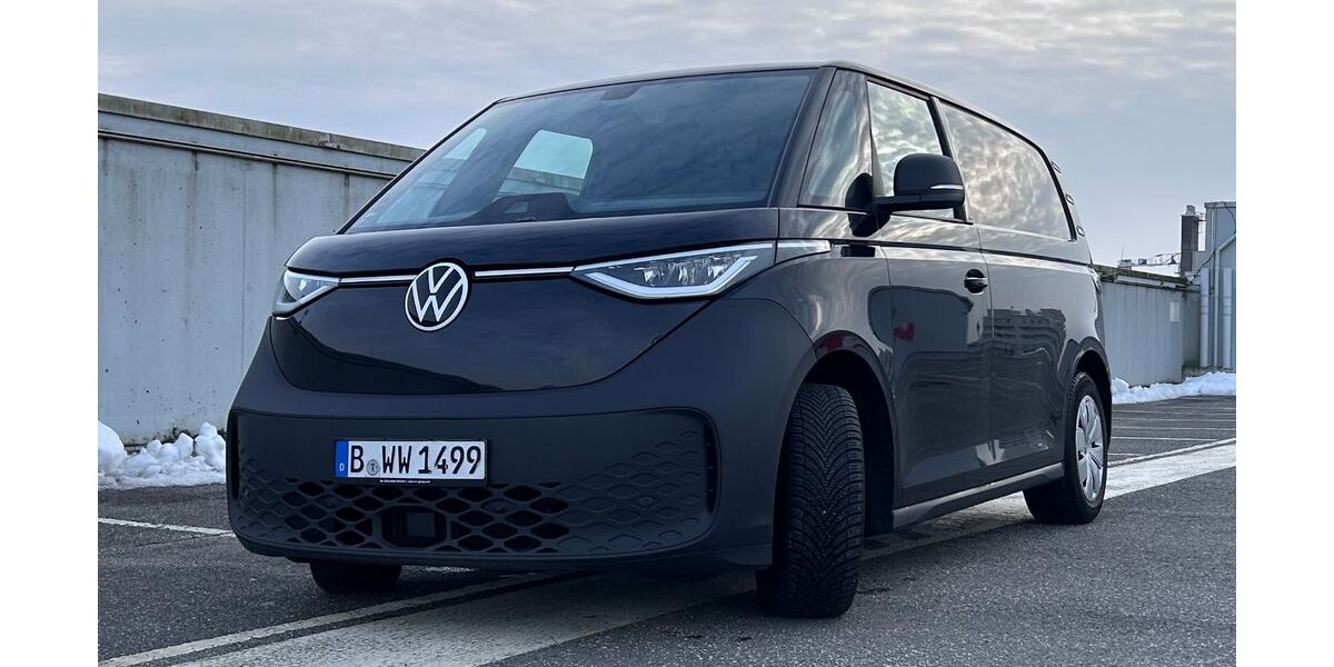 VW ID. Buzz 28.100 km 31.990 &euro; Hamburg 22399