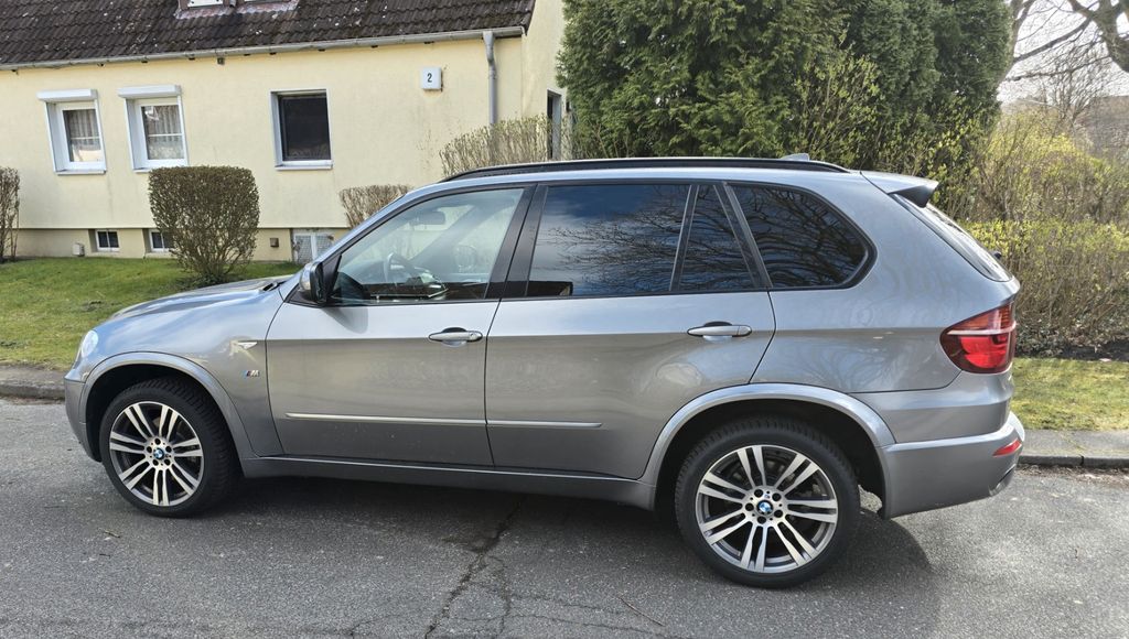 BMW X5 129.000 km 16.999 &euro; Hamburg 22417