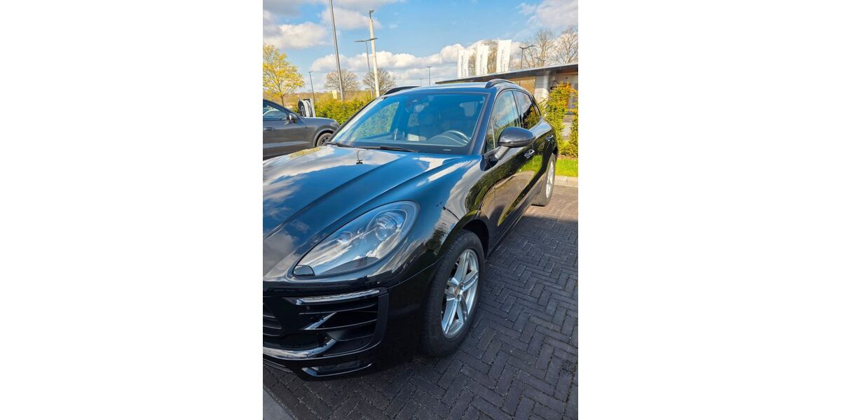 Porsche Macan 88.000 km 36.200 &euro; Hamburg 22393