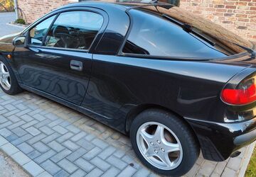 Opel Tigra 109.371 km 2.100 &euro; Dassendorf 21521