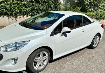 Peugeot 308 91.626 km 8.390 &euro; Hamburg 22587