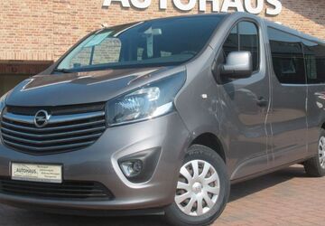 Opel Vivaro 228.117 km 12.900 &euro; Henstedt Ulzburg(20 km nördlich von HH-direkt an der A7) 24558