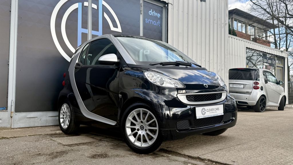 Smart ForTwo 87.400 km 6.490 &euro; Hamburg 22043