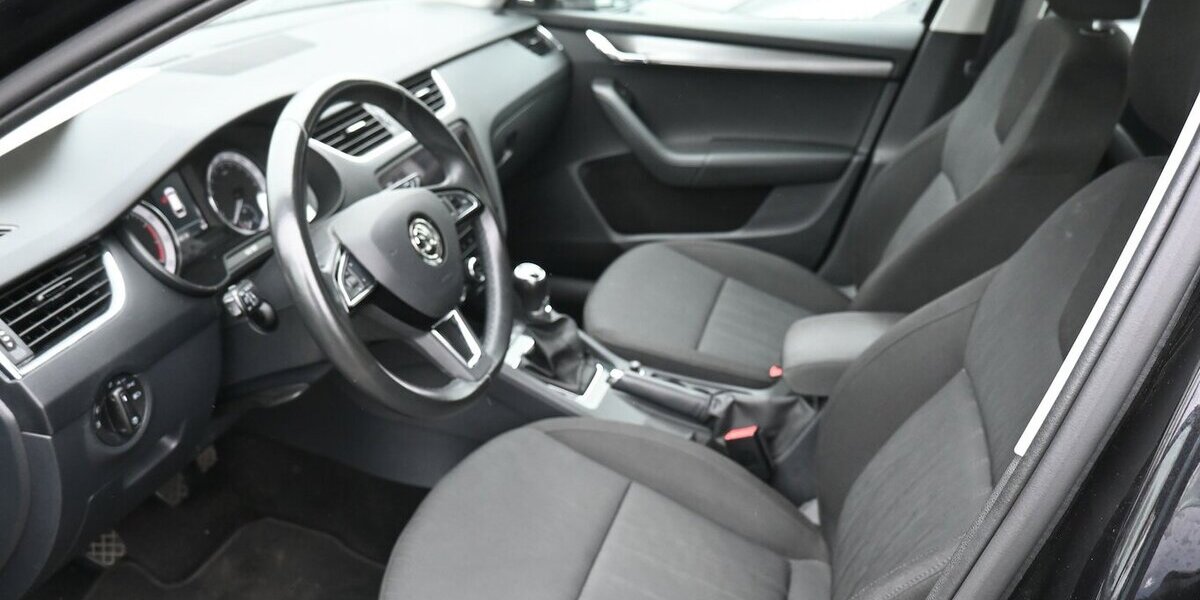 Skoda Octavia 1.5 TSI Combi *Style* Navi LED ACC 17Alu 169.000 km 12.900 &euro; Seevetal - Hittfeld 21218