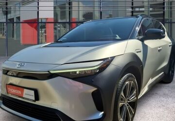 Toyota bZ4X 9.800 km 34.495 &euro; Halstenbek 25469