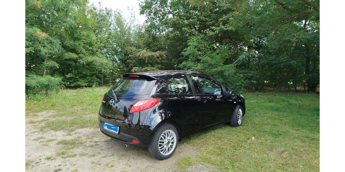 Mazda 2 117.000 km 2.900 &euro; Hamburg 22049