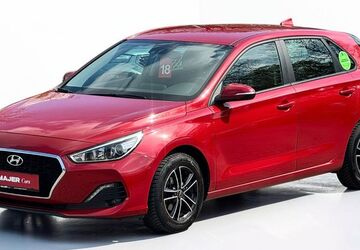 Hyundai i30 51.909 km 12.790 &euro; Hamburg 22043