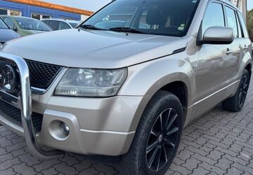 Suzuki Grand Vitara 235.000 km 5.300 &euro; Stelle 21435