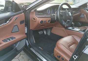 Maserati Quattroporte 41.500 km 63.500 &euro; Hamburg 20539