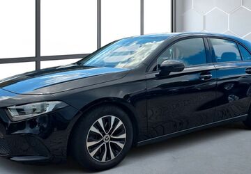 Mercedes-Benz A 180 114.860 km 15.985 &euro; Pinneberg 25421