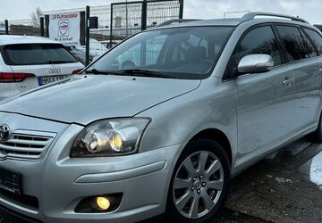 Toyota Avensis 288.000 km 2.499 &euro; Neu Wulmstorf 21629