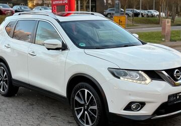 Nissan X-Trail 162.538 km 12.900 &euro; Buxtehude 21614