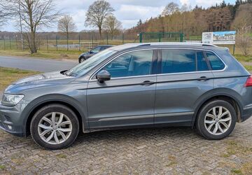 VW Tiguan 67.500 km 19.900 &euro; Rosengarten 21224