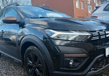 Dacia Sandero 34.514 km 15.590 &euro; Hamburg 22179