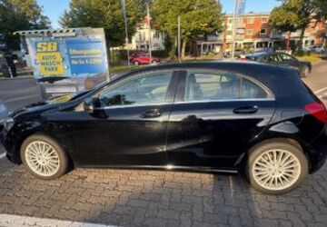 Mercedes-Benz A 180 140.000 km 13.100 &euro; Hamburg 21107