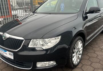 Skoda Superb 154.830 km 9.490 &euro; hamburg 20539