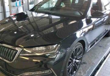 Skoda Superb 25.240 km 31.990 &euro; Hamburg 21029