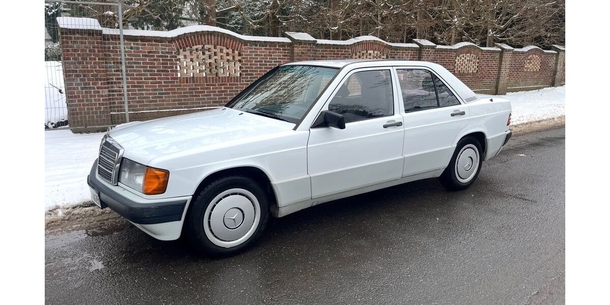 Mercedes-Benz 190 482.000 km 3.900 &euro; Hamburg 22607