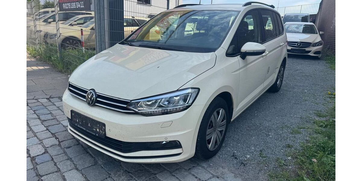 VW Touran 312.000 km 10.799 &euro; Hamburg 20537