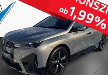 BMW iX 34.858 km 41.850 &euro; Hamburg 21073