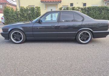 BMW 535 273.184 km 17.900 &euro; Hamburg 22043