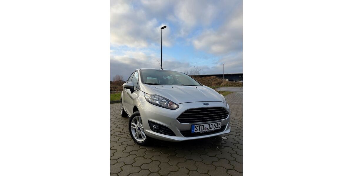 Ford Fiesta 97.500 km 5.400 &euro; Jork 21635