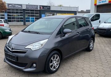 Toyota Verso-S 200.000 km 3.999 &euro; Bönningstedt 25474
