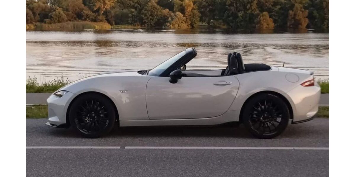 Mazda MX-5 49.300 km 22.999 &euro; Hamburg 21035