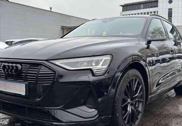 Audi e-tron 73.611 km 31.950 &euro; Hamburg 22047