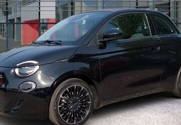 Fiat 500e 13.069 km 18.985 &euro; Halstenbek 25469