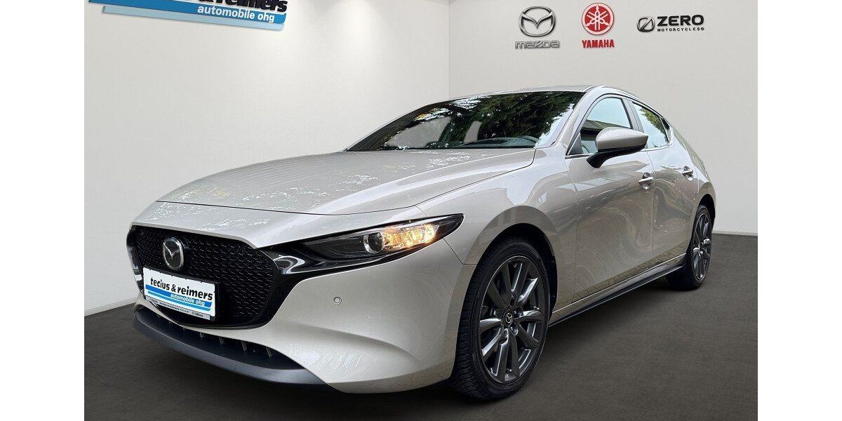 Mazda 3 21.152 km 23.485 &euro; Hamburg 22457