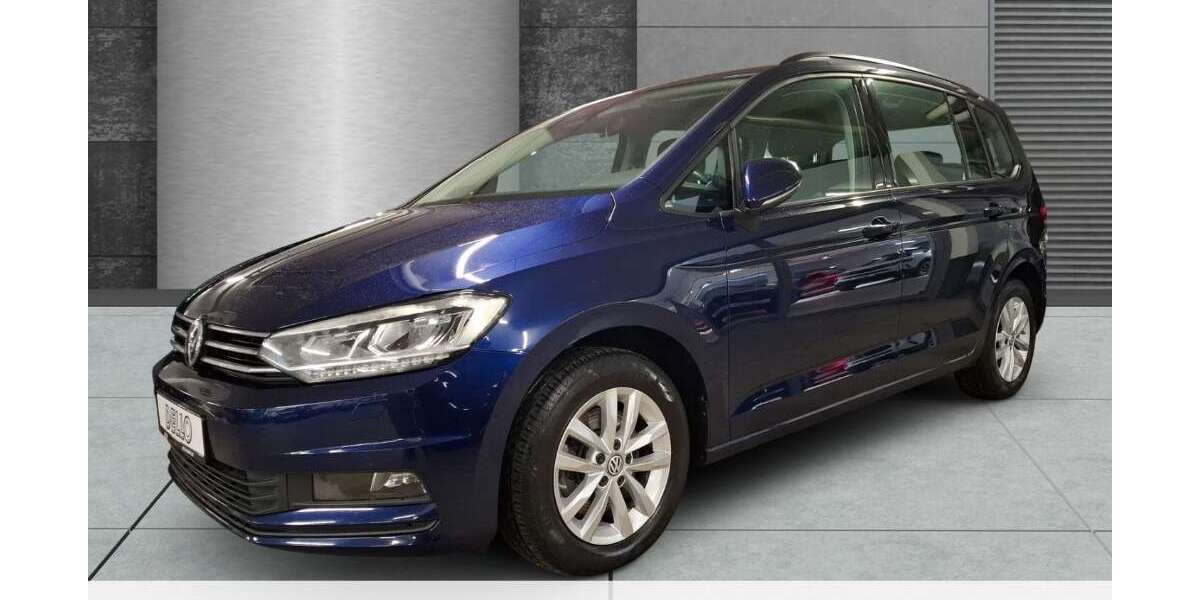 VW Touran 55.557 km 19.940 &euro; Hamburg 22047