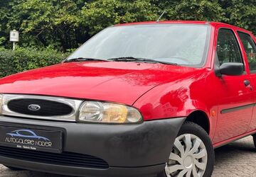 Ford Fiesta 90.000 km 1.690 &euro; Hamburg 22041