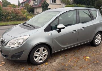 Opel Meriva 150.000 km 4.000 &euro; Stelle 21435