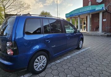 VW Touran 266.000 km 3.900 &euro; Hamburg 21109