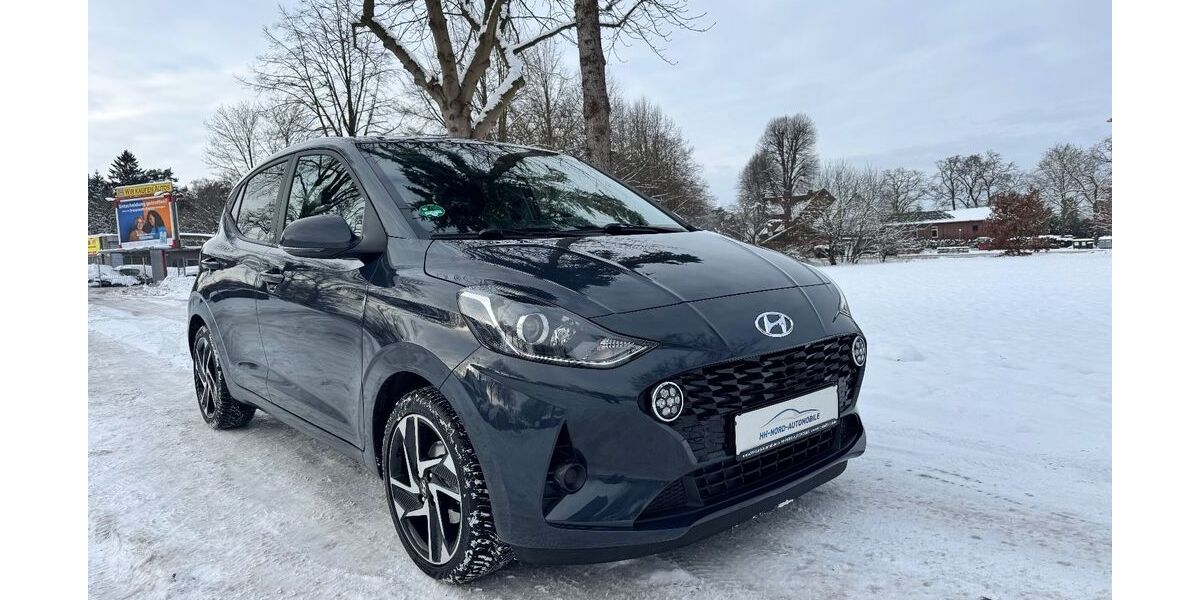 Hyundai i10 12.749 km 12.350 &euro; Buxtehude 21614