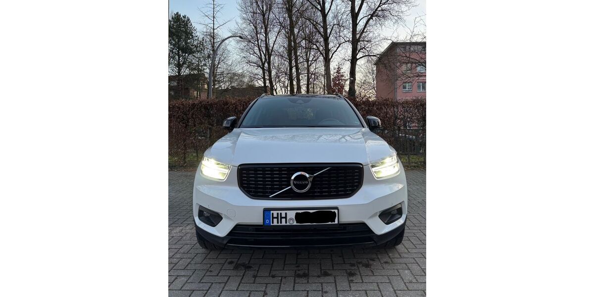Volvo XC40 46.085 km 26.490 &euro; Hamburg 22177