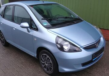 Honda Jazz 74.083 km 3.499 &euro; Elmenhorst 23869