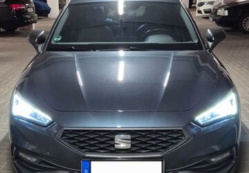 Seat Leon 53.400 km 19.899 &euro; Hamburg 22337