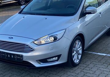 Ford Focus 82.000 km 12.990 &euro; Seevetal 21218
