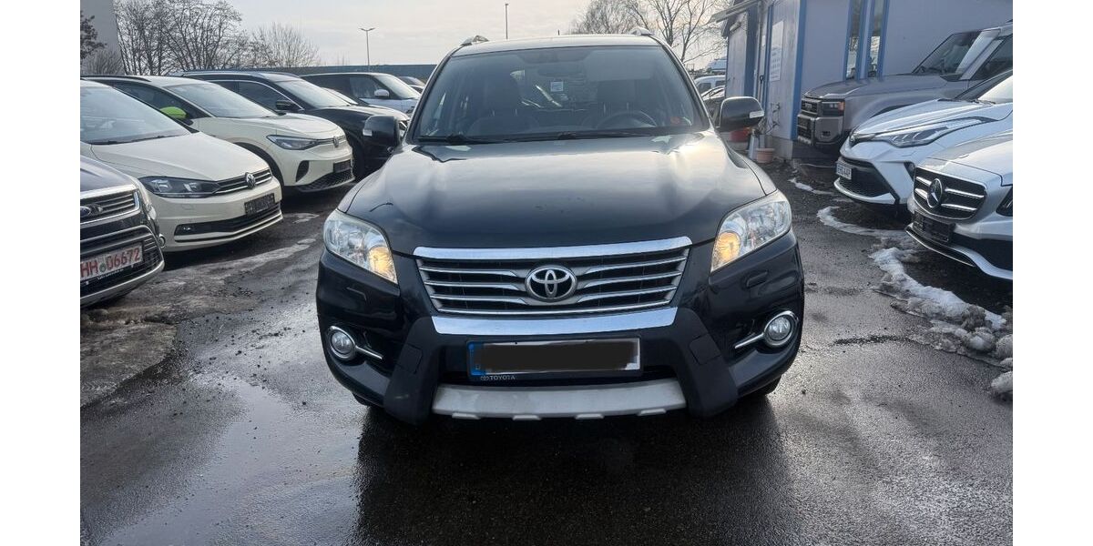 Toyota RAV 4 252.670 km 8.290 &euro; Hamburg 22113