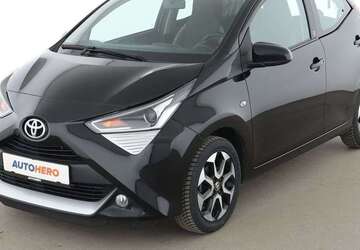 Toyota Aygo 35.526 km 14.290 &euro; Hamburg 22529