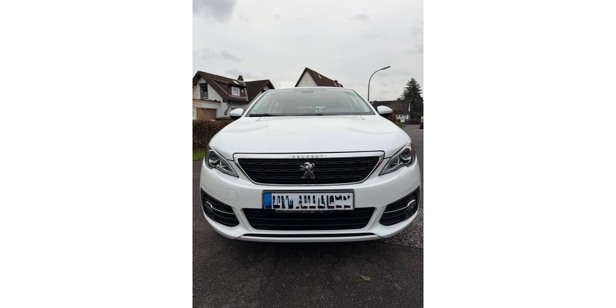 Peugeot 308 140.000 km 10.900 &euro; Hamburg 22147
