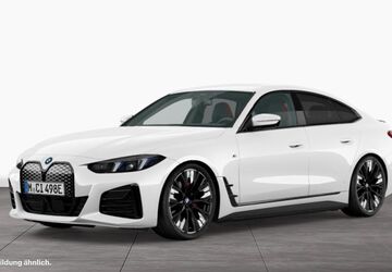 BMW i4 31.446 km 57.134 &euro; Barsbüttel bei Hamburg 22885