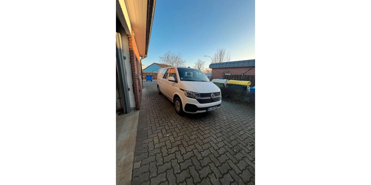 VW T6 Transporter 113.965 km 23.800 &euro; Brackel 21438
