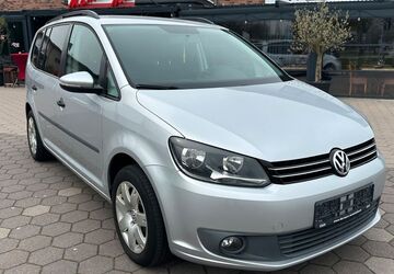 VW Touran 212.095 km 5.990 &euro; Tornesch 25436