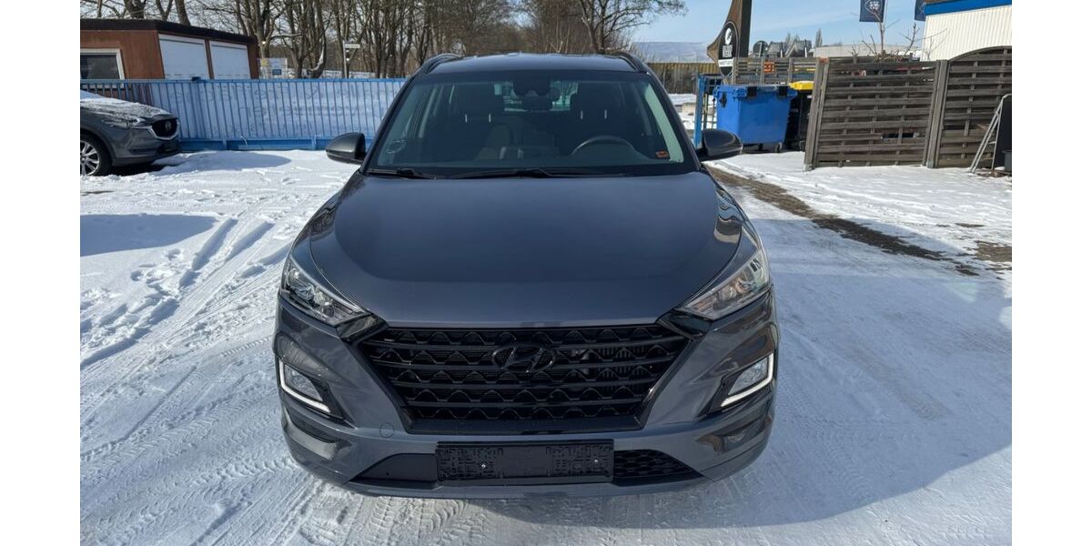 Hyundai TUCSON 93.100 km 14.800 &euro; Winsen (Luhe) 21423
