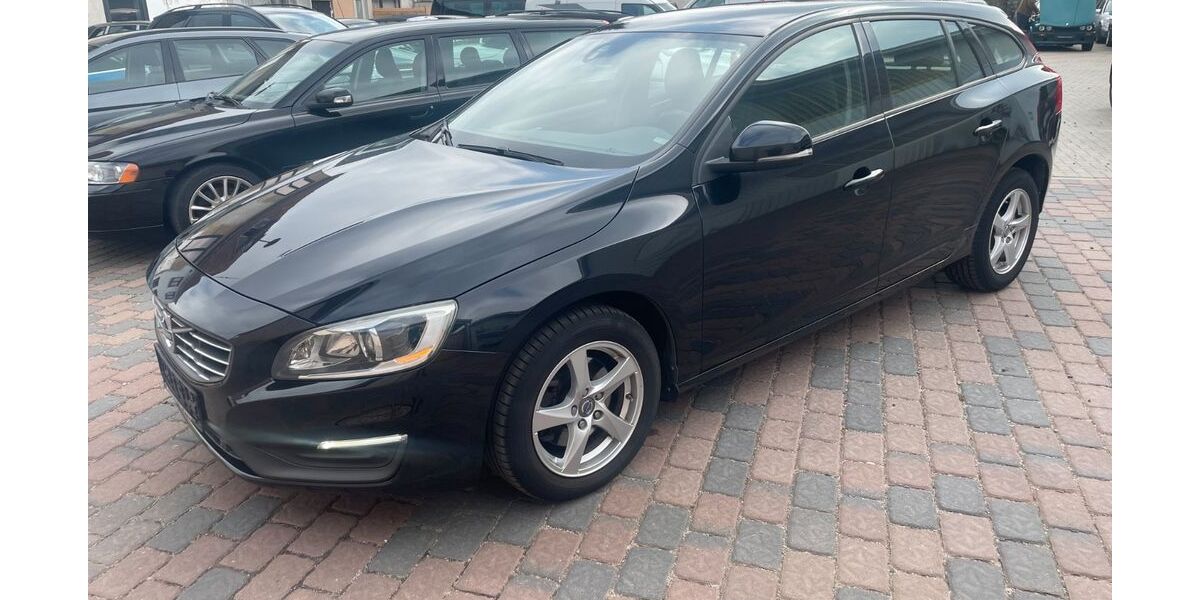 Volvo V60 176.500 km 8.480 &euro; Barsbüttel 22885